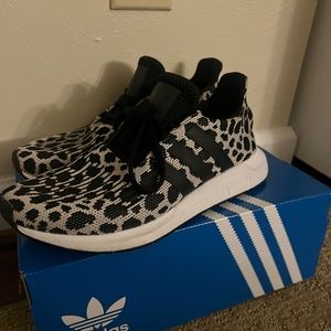 Adidas Swift Run Shoes